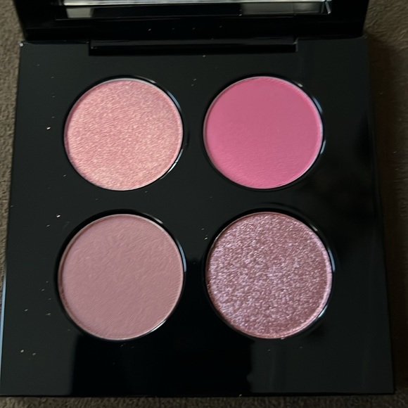 Pat McGrath Labs Divine Rose Luxe Quad: Eternal Eden Brand New!!! - Picture 5 of 5